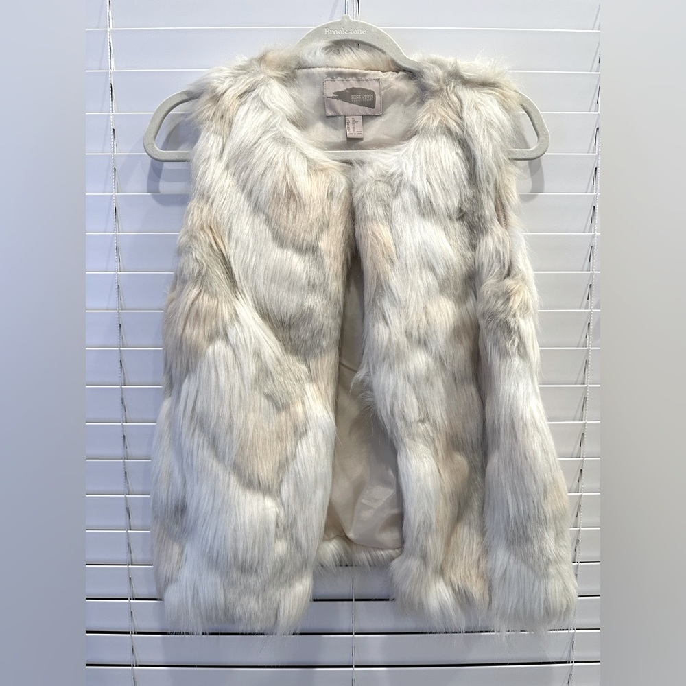 Forever 21 Faux Fur Vest